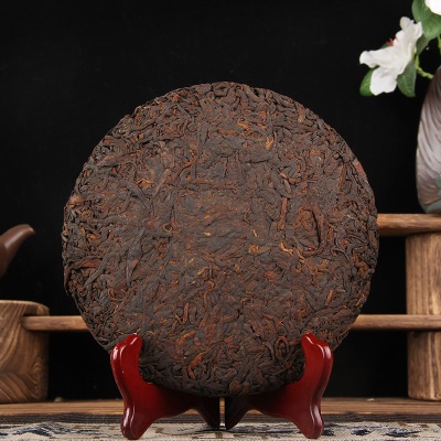 龙饼普洱龙年生肖陈香熟饼金龙古树