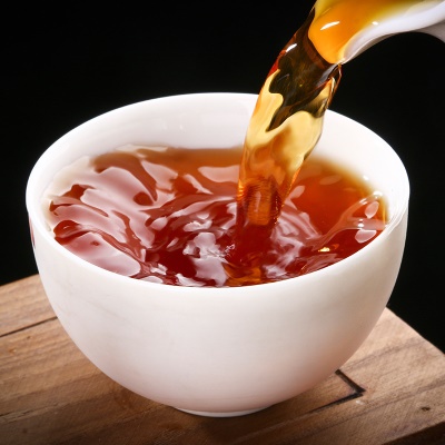 红茶批发浓香型正山小种红茶罐装100g