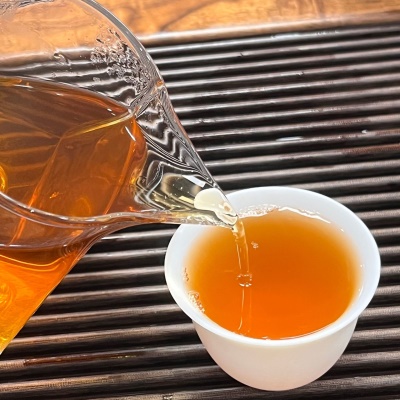 曼松窖藏357g 云南普洱茶生茶