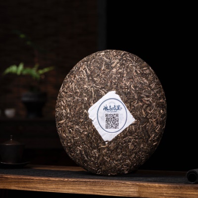 冰岛老寨3000g普洱茶生茶大饼