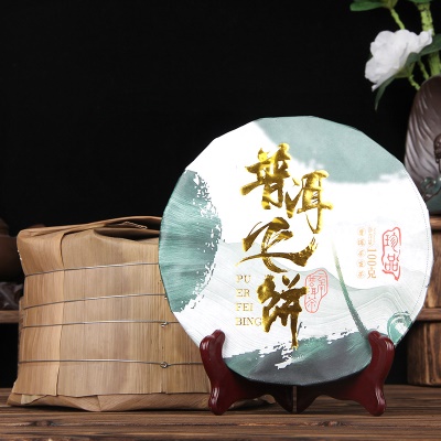 100克早春大叶普洱生茶普洱飞饼手撕饼古树茶2018年原料勐海薄饼