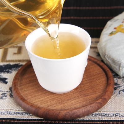 100克普洱茶生茶 饼茶 普洱生古树茶叶 高山韵小饼 普洱七子饼茶