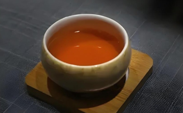 什么是蛹虫草茯茶.jpg