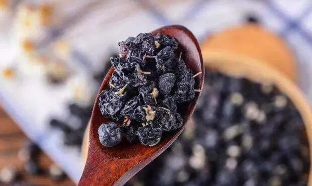 黑枸杞茶功效与作用