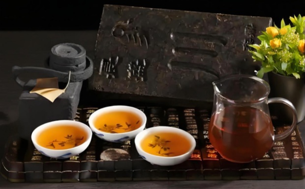 西藏黑茶指的是什么茶.jpg