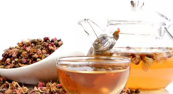 桃花泡水喝有什么功效