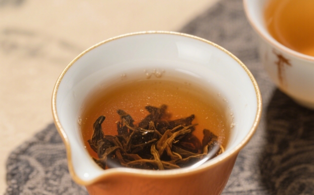 冻顶乌龙茶的功效与作用.jpg 冻顶乌龙茶的功效与作用.jpg